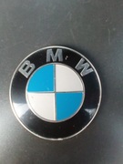 Emblemat na przednią maskę BMW F 30