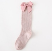 Skarpetki niemowlęce różowe bawełniane z kokardką