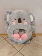 PODUSZKA PLUSZOWA MASKOTKA ZABAWKA MIŚ KOALA Z MINI MISIAMI 6 SZT KAWAII 