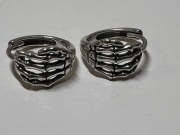 Komplet kolczyki Łapki kościotrupa srebrne kolczyki koła zatrzaski