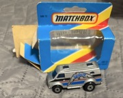 Stare matchbox MB 66 Chevy van inne pudełko