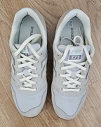 Nowe buty beżowe New Balance damskie 373 roz. 38