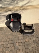 Fotelik samochodowy dla dziecka graco junior