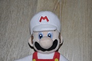 pluszak maskotka ognisty z Super Mario od Nintendo 25 cm