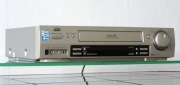 Magnetowid JVC HR-S7500 SVHS Super VHS Hi-FI STEREO złoty