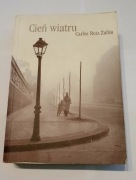Cień wiatru Carlos Ruiz Zafon książka używana miękka okładka / A14