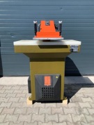 Maszyna do wykrawania wykrawarka sztanca Atom