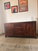 Drewniana komoda Mango 