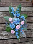 Kompozycja cmentarna kwiaty sztuczne