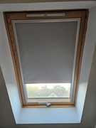Roleta Velux szara 61cm x 100cm