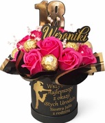 Flower box ze słodyczami, z kwiatami mydlanymi- PERSONALIZACJA!