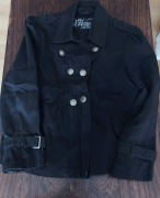 Kurtka żakiet płaszcz marynarka czarna kołnierzyk r M Evie guziki elegancki