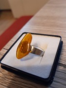 BURSZTYN BAŁTYCKI  PIERŚCIEŃ STAL SZLACHETNA LEKKO PATYNOWANA