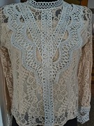 Kremowa ecru bluzka koronkowa