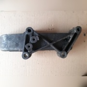 Łapa, mocowanie silnika Renault Master II 2.5 DCI