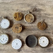 Zestaw starych zegarków kieszonkowych werki, do naprawy / na części