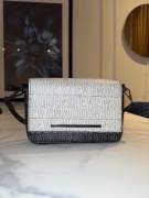 Torebka Steve Madden biało-czarna, 25x17cm