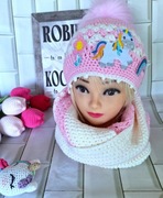 Szydełkowy komplecik . Czapka plus komin 