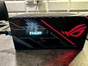 Używany zasilacz Asus ROG Thor 1200w