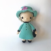 Lalka Królowa Elżbieta