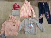 Zestaw ubrań dla dziewczynki 116/122