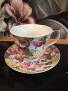 Filiżanka porcelanowa vipolimex