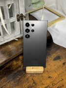 Samsung S24 ultra 12 GB / 256 GB