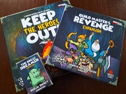 UNIKAT Keep The Heroes Out + dodatki