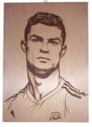 Wygrawerowany w drewnie Cristiano Ronaldo