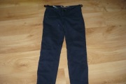 Spodnie Bershka, chino, r. 34, granatowe, ładny pasek, tanio!
