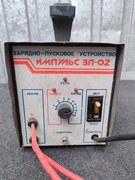 Prostownik do ładowania akumulatorów 12V IMPULS ZP-02 rosyjski z rozruchem