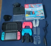 Nintendo Switch (V2) Bogaty Zestaw Akcesoriów 