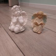 Sprzedam figurki aniołków i drewnianego kotka