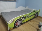 Łóżko dziecięce z materacem motyw auto zielone wyścigówka