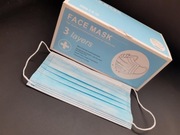 Maseczki ochronne trójwarstwowe 