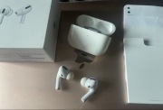 Oryginalne Apple AirPods Pro 1, tylko do słuchania muzyki.