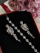 Komplet biżuterii ślubnej w srebrnym kolorze 