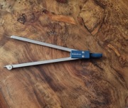 Zestaw kreślarski KIN i cyrkiel Staedtler