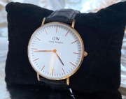 Elegancki, minimalistyczny zegarek daniel wellington classic sheffield 
