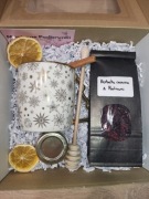 MINI BOX dla Niej zestaw prezentowy kubek prezent święta złote gwiazdy