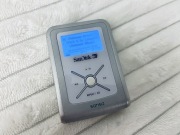 SanDisk Sansa 1GB mp3 plus karta 2GB