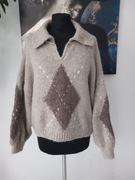 Grubszy sweter romby