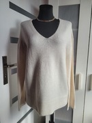 Nowy sweterek kremowy 