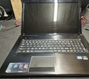 Laptop lenovo g780 uszkodzony prawy zawias.