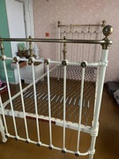 Antyczne Łóżko Metalowo Mosiężne