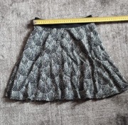 Spódnica DIVIDED rozmiar XS