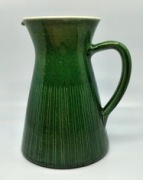 Dzbanek - wazon z fajansu. D.5.