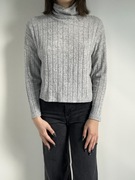 Szary prążkowany sweterek z golfem rozm. M Petite New Look