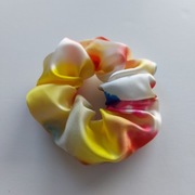 Guma do włosów z jedwabiu. 