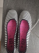 Nowe nieużywane buty damskie w paski baleriny balerinki pepegi 39